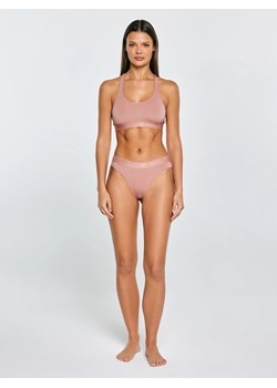 Stringi damskie różowe Harriet 600 ze sklepu Big Star w kategorii Majtki damskie - zdjęcie 187984247