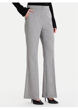 Maryley Spodnie materiałowe MARYLEY-25IB587 Szary Regular Fit ze sklepu MODIVO w kategorii Spodnie damskie - zdjęcie 187986367