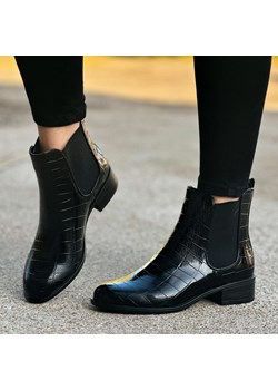 Czarne botki damskie na obcasie M.Daszyński Sa198-1 Lakier Krokodyl ze sklepu suzana.pl w kategorii Botki - zdjęcie 187990226