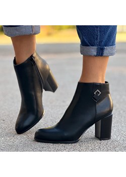 Czarne z eko skóry botki damskie słupek Sergio Leone Bt351 ze sklepu suzana.pl w kategorii Botki - zdjęcie 187990277
