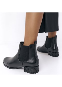Czarne botki damskie na obcasie Sergio Leone Bt532 Pu ze sklepu suzana.pl w kategorii Botki - zdjęcie 187990387