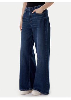Guess Jeansy W6RA82 D3Y0L Niebieski Wide Fit ze sklepu MODIVO w kategorii Jeansy damskie - zdjęcie 187992637