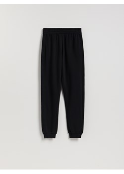 Reserved - Spodnie dresowe long leg - czarny ze sklepu Reserved w kategorii Spodnie damskie - zdjęcie 187996425
