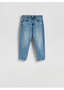 Reserved - Jeansy mom fit z krótszą nogawką - niebieski ze sklepu Reserved w kategorii Jeansy damskie - zdjęcie 187997317