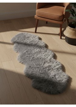 Sinsay - Dywan ze sztucznego futra - szary ze sklepu Sinsay w kategorii Dywany - zdjęcie 187999809