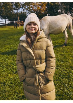 Reserved - Prążkowana czapka z pomponem - złamana biel ze sklepu Reserved w kategorii Czapki dziecięce - zdjęcie 188000986