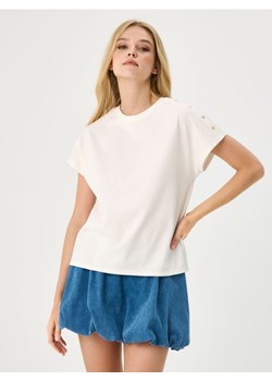 Sinsay - Bluzka z ozdobnymi guzikami - kremowy ze sklepu Sinsay w kategorii Bluzki damskie - zdjęcie 188001918