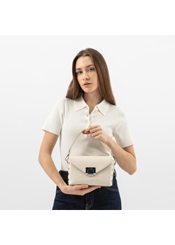 Wojas Beżowa Skórzana Torebka Damska Ze Srebrnymi Okuciami ze sklepu Wojas w kategorii Kopertówki - zdjęcie 188003489