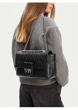 Torebka Nine West CEO-Astoria-Allure-LX10165 Czarny ze sklepu eobuwie.pl w kategorii Listonoszki - zdjęcie 188012058