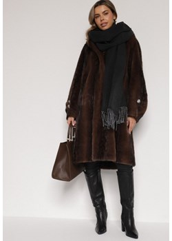 Czarny Klasyczny Szalik z Bawełny i Wiskozy z Frędzlami Vetilisa ze sklepu born2be.pl w kategorii Szaliki i chusty damskie - zdjęcie 188021699