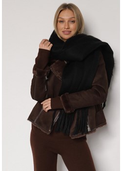 Czarny Szalik z Frędzlami  Owedarria ze sklepu born2be.pl w kategorii Szaliki i chusty damskie - zdjęcie 188021739