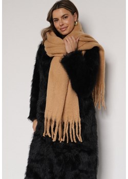 Jasnobrązowy Szalik z Frędzlami  Owedarria ze sklepu born2be.pl w kategorii Szaliki i chusty damskie - zdjęcie 188021747