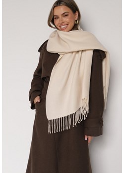 Jasnobeżowy Klasyczny Szalik z Bawełny i Wiskozy z Frędzlami Vetilisa ze sklepu born2be.pl w kategorii Szaliki i chusty damskie - zdjęcie 188022129