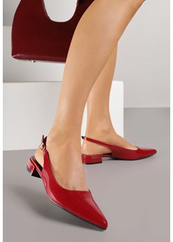 Bordowe Lakierowane Płaskie Sandały Baleriny Ozdobione Paskiem Delanisse ze sklepu born2be.pl w kategorii Sandały damskie - zdjęcie 188022809