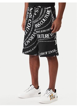 Versace Jeans Couture Szorty sportowe 80GAD3B0 FS221 Czarny Regular Fit ze sklepu MODIVO w kategorii Spodenki męskie - zdjęcie 188030108