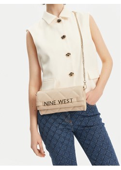 Nine West Torebka GLAR2 Beżowy ze sklepu MODIVO w kategorii Kopertówki - zdjęcie 188030117