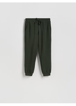 Reserved - Dresowe joggery - ciemnozielony ze sklepu Reserved w kategorii Spodnie damskie - zdjęcie 188031195