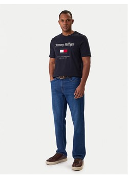 Tommy Hilfiger T-Shirt Embro Flag MW0MW42736 Granatowy Regular Fit ze sklepu MODIVO w kategorii T-shirty męskie - zdjęcie 188032025