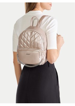 Plecak JENNY JNY-M-012-07 Beżowy ze sklepu eobuwie.pl w kategorii Plecaki - zdjęcie 188038677