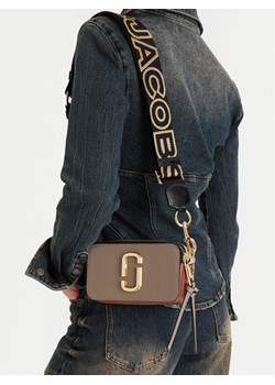 Torebka Marc Jacobs The Snapshot 2S3HCR500H03 Brązowy ze sklepu eobuwie.pl w kategorii Listonoszki - zdjęcie 188040618