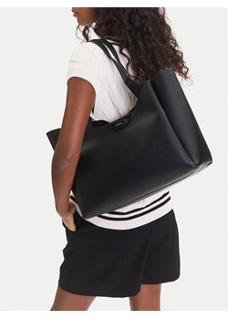 DKNY Torebka Willa R43AYG32 Czarny ze sklepu MODIVO w kategorii Torby Shopper bag - zdjęcie 188040899