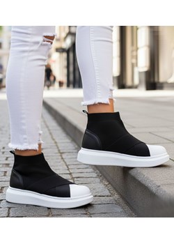 Wsuwane czarne trampki na platformie /D2-3 12358 S291/ ze sklepu Pantofelek24.pl w kategorii Trampki damskie - zdjęcie 188042899