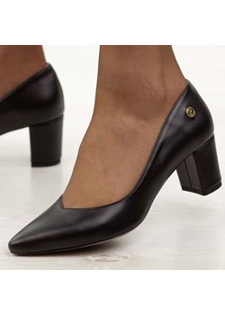 Czarne lico skórzane Polskie czółenka damskie na słupku Prestige 2105 ze sklepu suzana.pl w kategorii Czółenka - zdjęcie 188049309