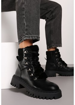 Czarne Trapery w Casualowym Stylu z Futerkowym Zdobieniem na Języku Taniapea ze sklepu renee.pl w kategorii Workery damskie - zdjęcie 188049676