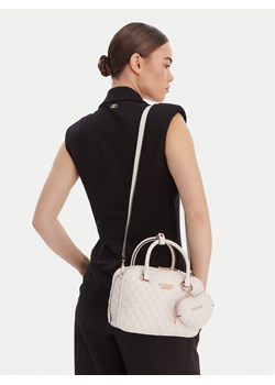 Guess Torebka Atabey HWQG98 94050 Écru ze sklepu MODIVO w kategorii Kuferki - zdjęcie 188054217