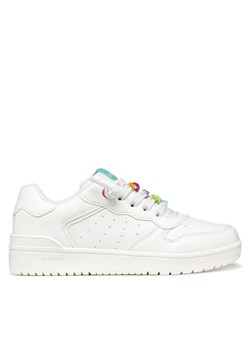 Sneakersy Geox J Washiba Girl J45HXD 000BC C0653 S Biały ze sklepu eobuwie.pl w kategorii Buty sportowe dziecięce - zdjęcie 188057048