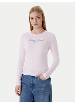 Tommy Jeans Bluzka Essential DW0DW21844 Różowy Regular Fit ze sklepu MODIVO w kategorii Bluzki damskie - zdjęcie 188057966