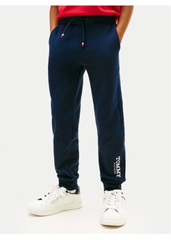Tommy Hilfiger Spodnie dresowe Monotype Print KB0KB10167 D Granatowy Regular Fit ze sklepu MODIVO w kategorii Spodnie dziewczęce - zdjęcie 188058057