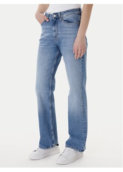 Tommy Jeans Jeansy Cleo DW0DW22421 Niebieski Bootcut Fit ze sklepu MODIVO w kategorii Jeansy damskie - zdjęcie 188058158