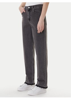 Tommy Jeans Jeansy Layla DW0DW22449 Szary Straight Fit ze sklepu MODIVO w kategorii Jeansy damskie - zdjęcie 188058217