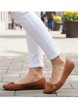 Brązowe balerinki z kokardką /E5-1 8288 S097/ ze sklepu Pantofelek24.pl w kategorii Balerinki - zdjęcie 188059477