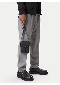 Calvin Klein Saszetka Leather Slim Flap Reporter LV04D3323G Czarny ze sklepu MODIVO w kategorii Torby męskie - zdjęcie 188062166