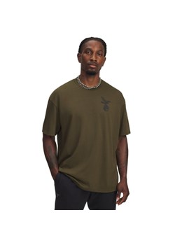 Męski t-shirt z nadrukiem Under Armour UA Project Rock SS - khaki ze sklepu Sportstylestory.com w kategorii T-shirty męskie - zdjęcie 188065487