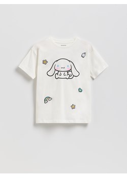 Reserved - T-shirt Cinnamoroll - złamana biel ze sklepu Reserved w kategorii Bluzki dziewczęce - zdjęcie 188066835