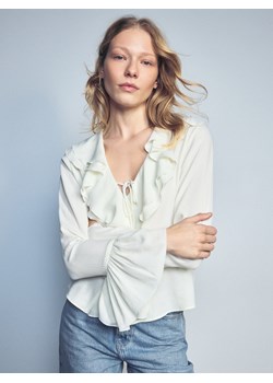 Reserved - Bluzka z falbanami - złamana biel ze sklepu Reserved w kategorii Bluzki damskie - zdjęcie 188066865
