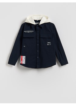 Reserved - Bawełniana koszula z kapturem - granatowy ze sklepu Reserved w kategorii Koszule chłopięce - zdjęcie 188066897