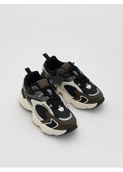Reserved - Lekkie sneakersy - wielobarwny ze sklepu Reserved w kategorii Buty sportowe dziecięce - zdjęcie 188066928