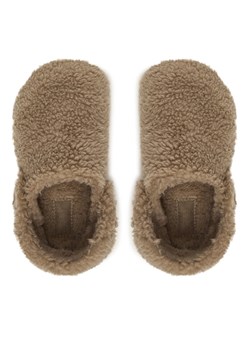 Crocs Kapcie Classic Cozzzy 210856 Beżowy ze sklepu MODIVO w kategorii Kapcie dziecięce - zdjęcie 188070347