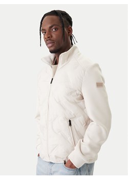 Guess Kurtka przejściowa M6RL10 WJ232 Écru Regular Fit ze sklepu MODIVO w kategorii Kurtki męskie - zdjęcie 188070456