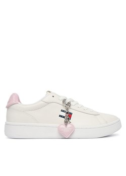 Sneakersy Tommy Jeans Archive '98 Valentines EN0EN03024 Écru ze sklepu eobuwie.pl w kategorii Buty sportowe damskie - zdjęcie 188071865