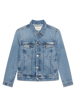 Calvin Klein Jeans Kurtka jeansowa IU0IU00726 Niebieski Regular Fit ze sklepu MODIVO w kategorii Kurtki chłopięce - zdjęcie 188074415
