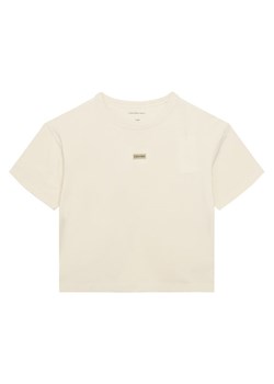 Calvin Klein Jeans T-Shirt Folded Logo IG0IG03063 Beżowy Regular Fit ze sklepu MODIVO w kategorii Bluzki dziewczęce - zdjęcie 188074789