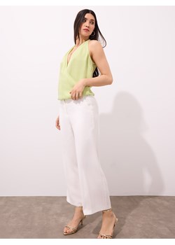 Mohito - Spodnie z wiskozą - kremowy ze sklepu Mohito w kategorii Spodnie damskie - zdjęcie 188086435