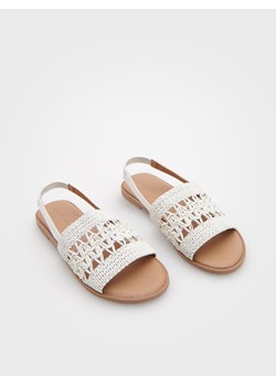 Reserved - Plecione sandały - złamana biel ze sklepu Reserved w kategorii Sandały dziecięce - zdjęcie 188087255