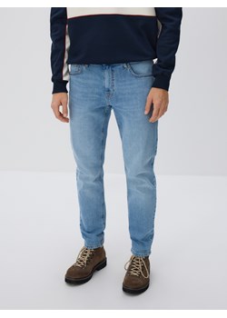 Reserved - Jeansy slim z efektem sprania - niebieski ze sklepu Reserved w kategorii Jeansy męskie - zdjęcie 188087949