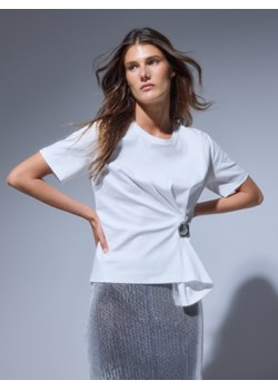 Reserved - T-shirt z ozdobnym detalem - złamana biel ze sklepu Reserved w kategorii Bluzki damskie - zdjęcie 188088037